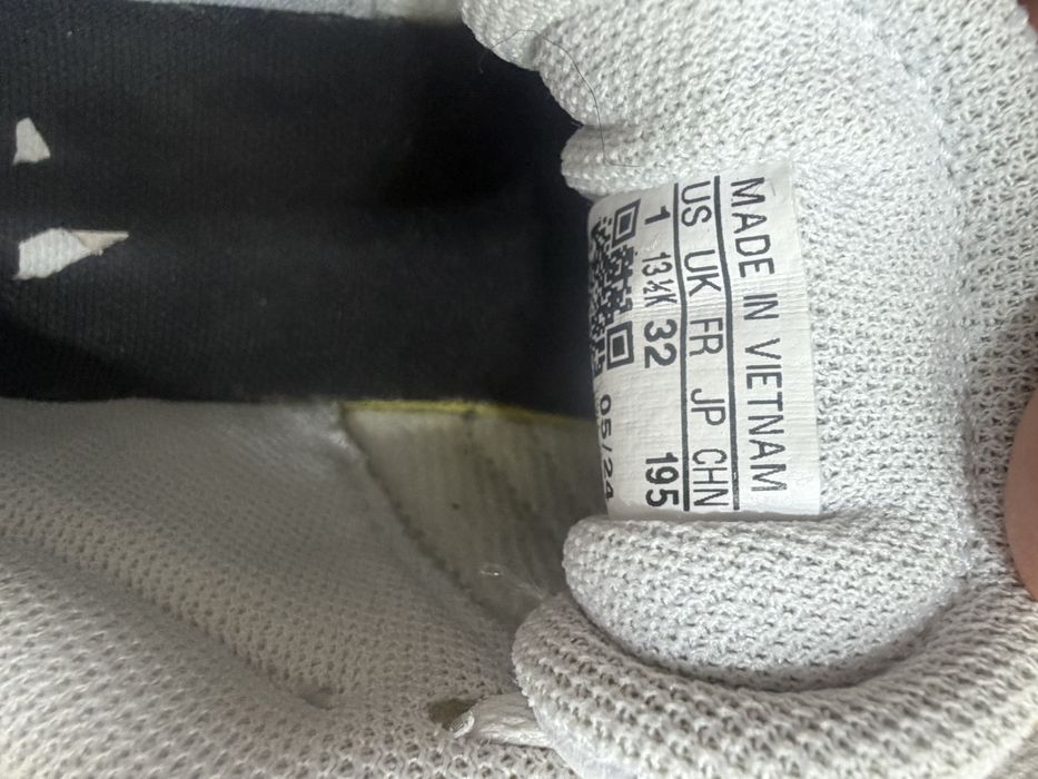Кроссовки Adidas оригинал 32 размер