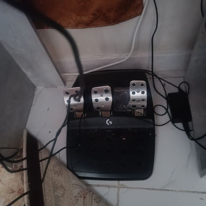 Logitech G923 руль игровой