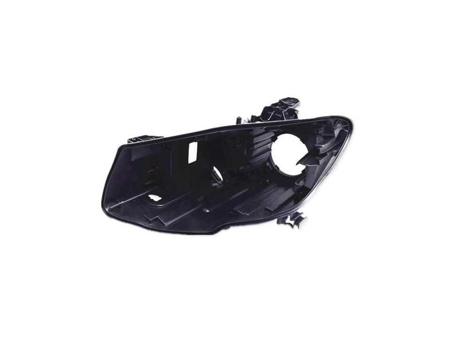 Корпус за фар на Mercedes CLA W117