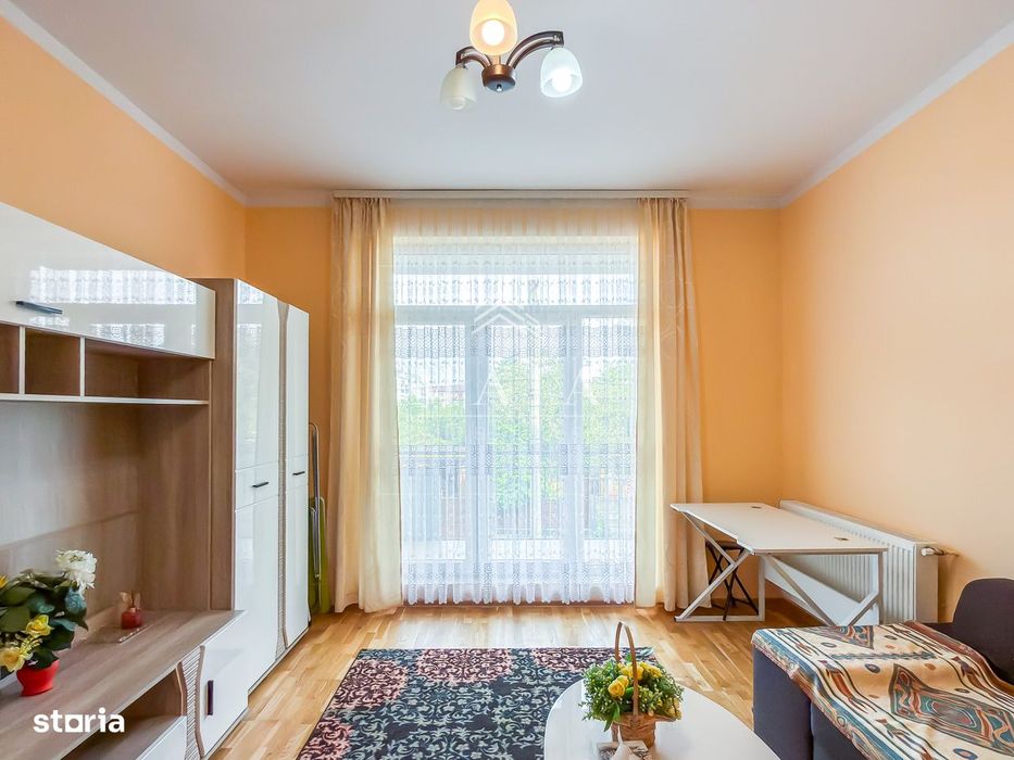 Apartament 2 camere| 2 balcoane| Etaj 1| La 10 minute de centru