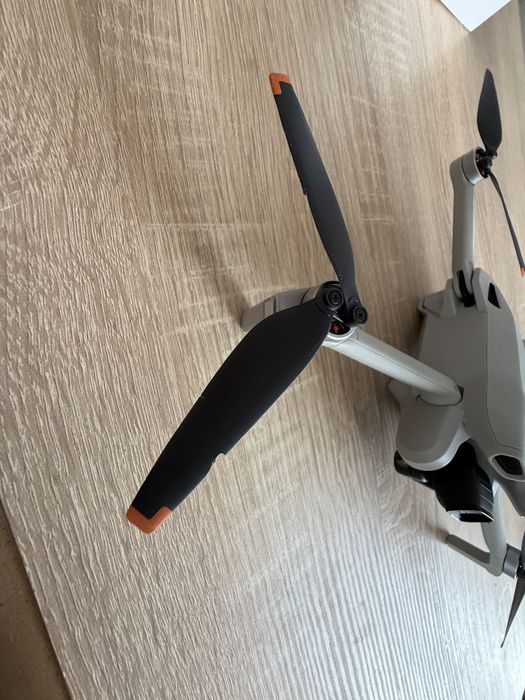 Dji Mini 3 Camera Drone Bundle