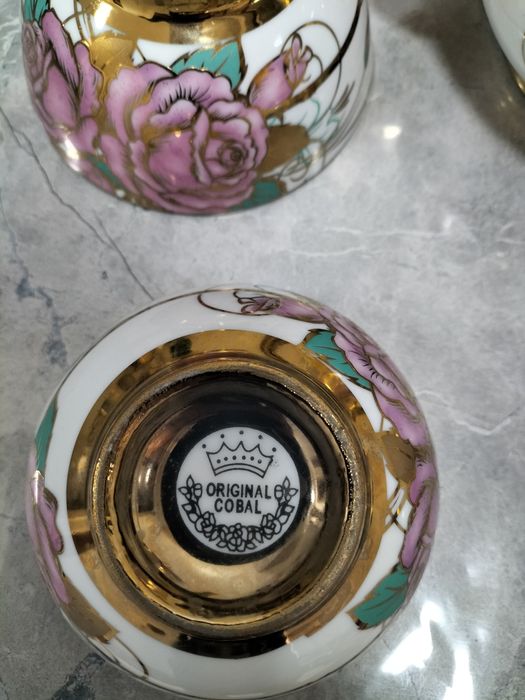 Продам чайный сервиз.