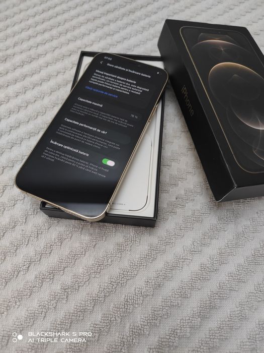 Vând/Schimb iPhone 12 Pro Max 256GB, Gold, în stare 9.7/10