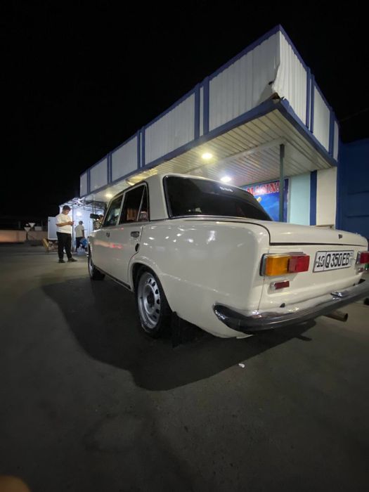 Jiguli vaz 21011