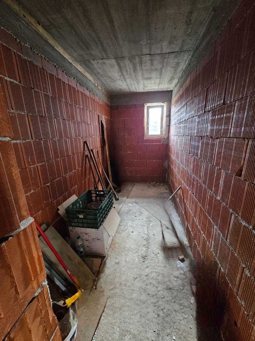 Едноетажна къща в Рогош