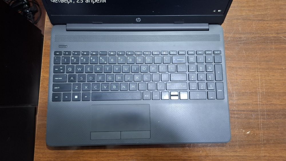 HP Noutbuk holati a'lo