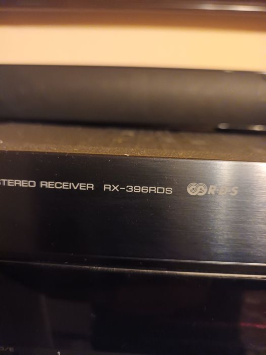 Vând Amplituner YAMAHA RX 396