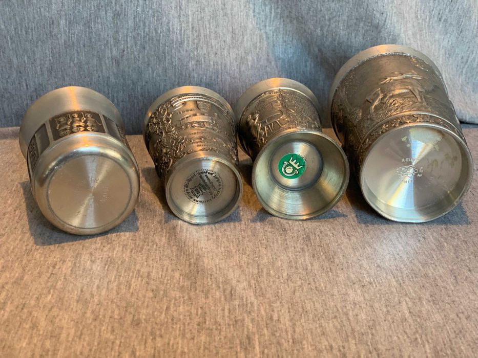 старинни калаени чаши