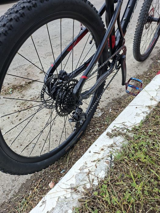 Vând bicicleta Rockrider ST 530 s  roti pe 27.5