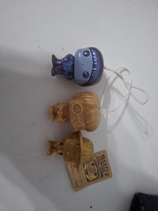 Kinder joy one piece