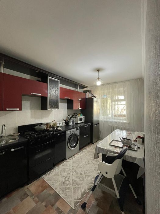 Продается 3х комнатная квартира.