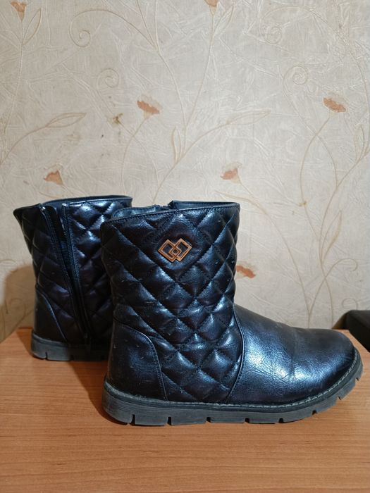 Осенние сапоги на девочку