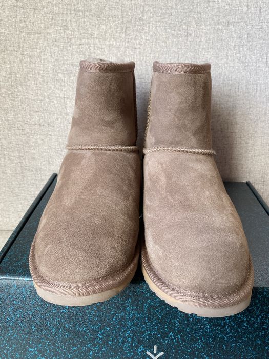 Велурени боти с вълна Emu