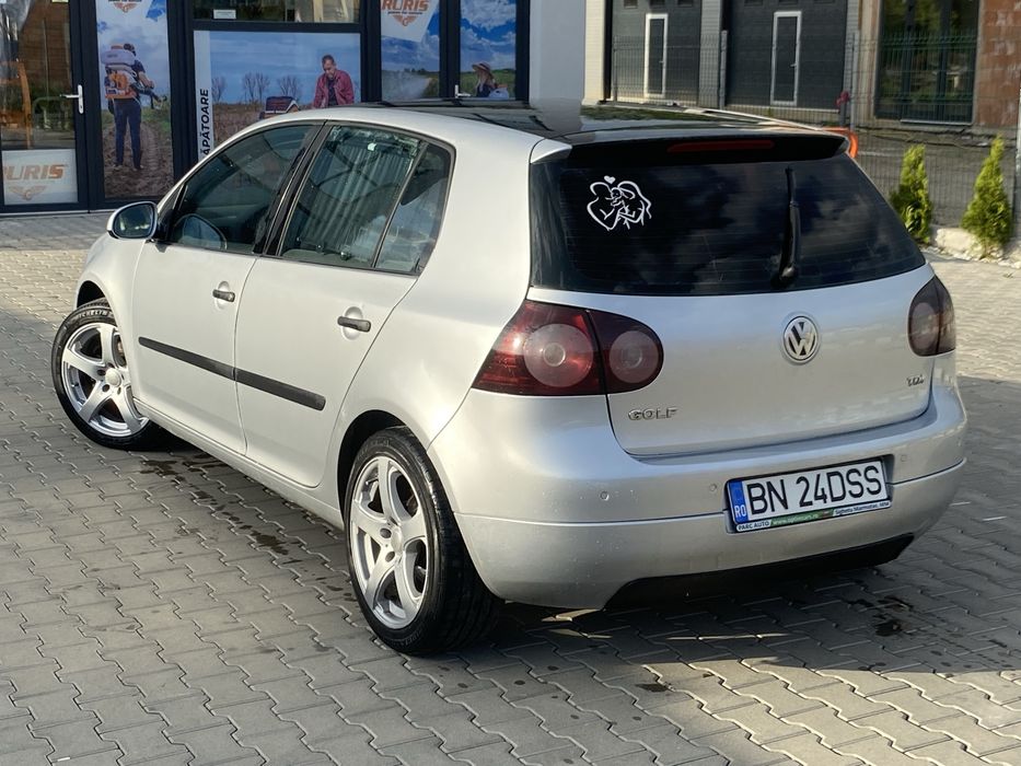Golf 5 de 1.9tdi bkc /sau schimb detalii in anunt