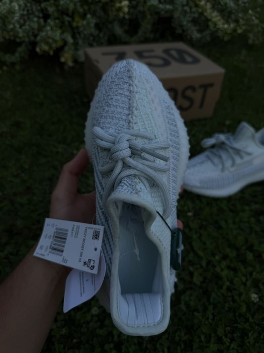 Adidasi Yeezy Cloud White Reflective / Premium / 2026