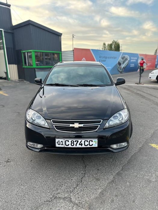 Lasetti Genta avtomat 2022 yil kraska toza