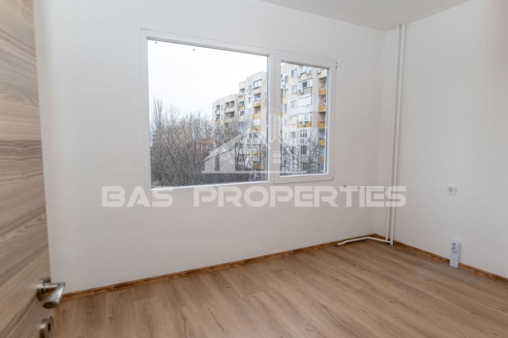 Продава се Едностаен апартамент в София, Надежда 2 - 45 кв.м за 1462 €/кв.м - Снимка #2