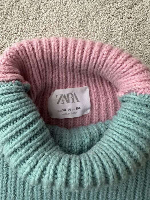 Цветен плетен пуловер с дълъг ръкав – 13–14 г., увеличен размер