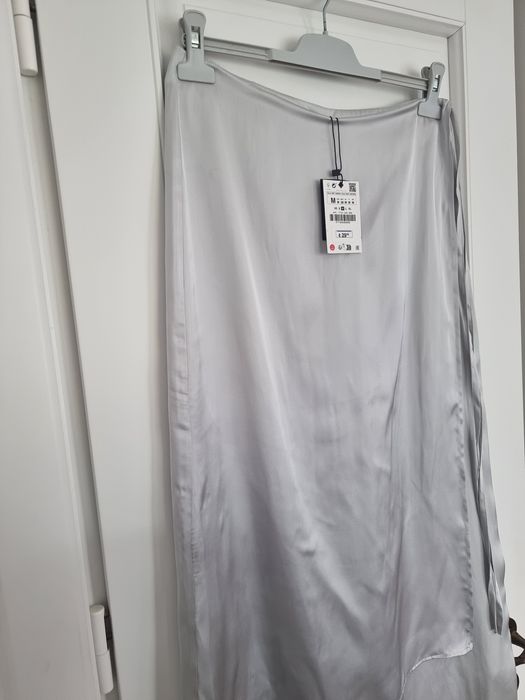 Pantaloni cu fustă Zara lenjerie noi M