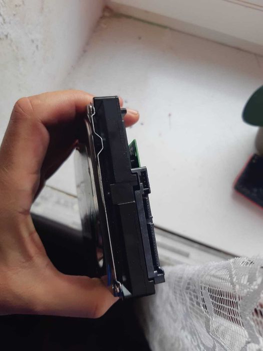 Hard Disk Seagate ST2000VN004, 2TB 2000GB NOU NE FOLOSIT POZA REALA