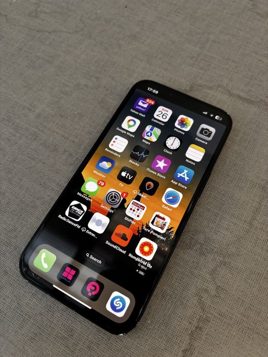 iphone 13 128 GB  black