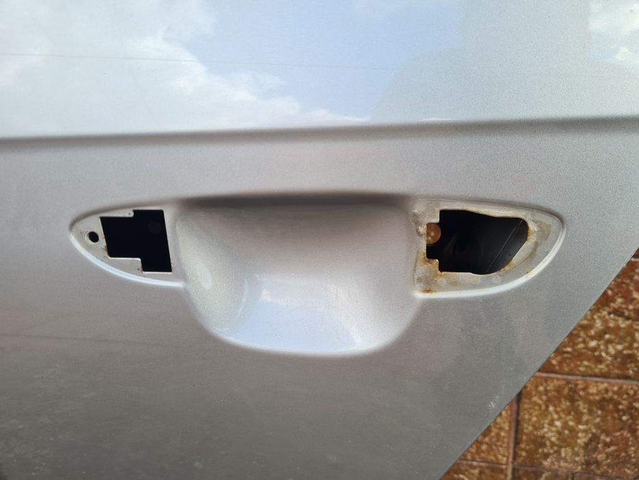 Usa fata Pasaat B7/Usa spate Passat B7