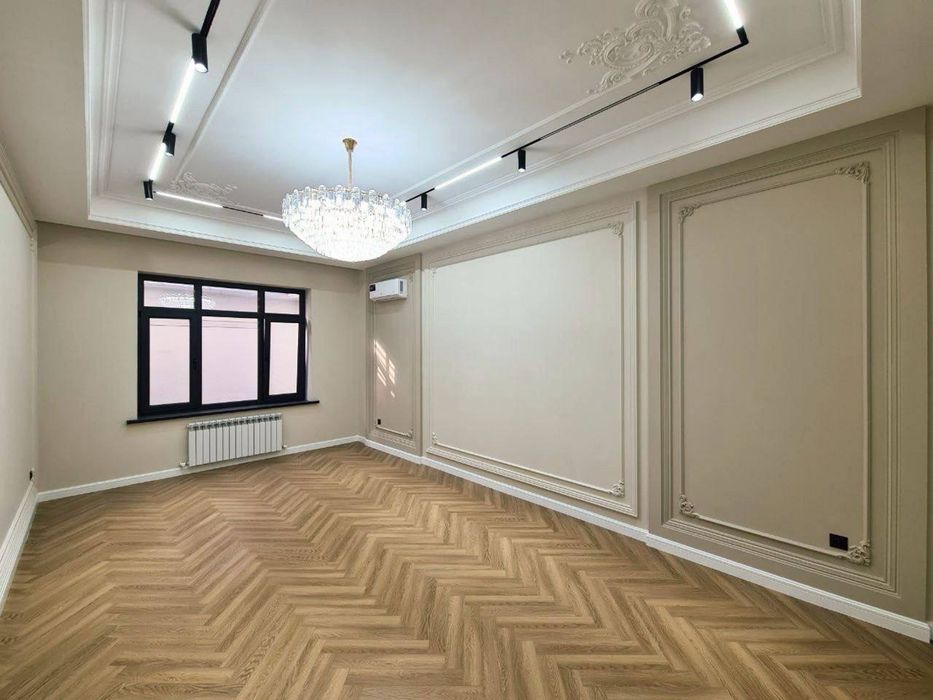 Ор-р: Центр Луначарский, Турон Продается Новый Евро Дом 3.соток 480м2