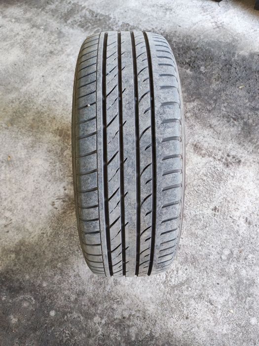 Продаю б/у резину