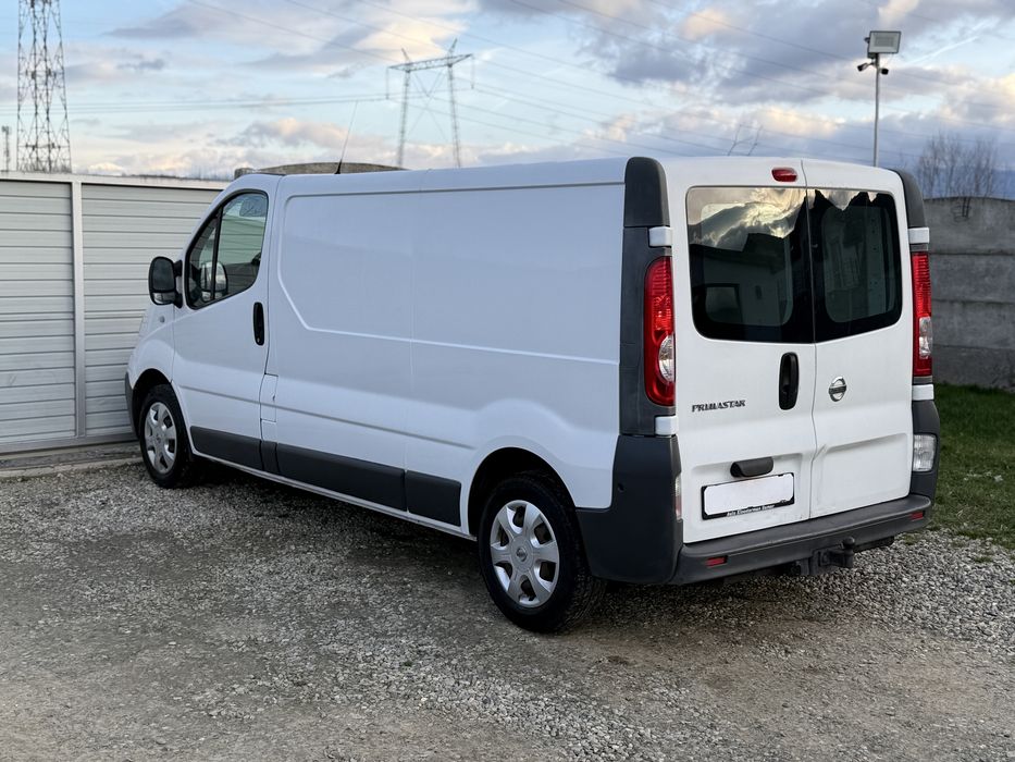 Nissan Primastar Lung 2011/06 - 2.0 DCI - 115 CP - A/C -