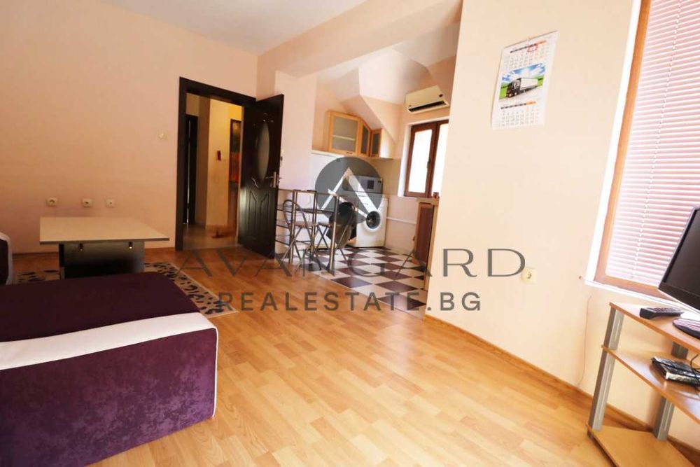 Продава се Двустаен апартамент в Пловдив, Кършияка - 77 кв.м за 1027 €/кв.м - Снимка #2