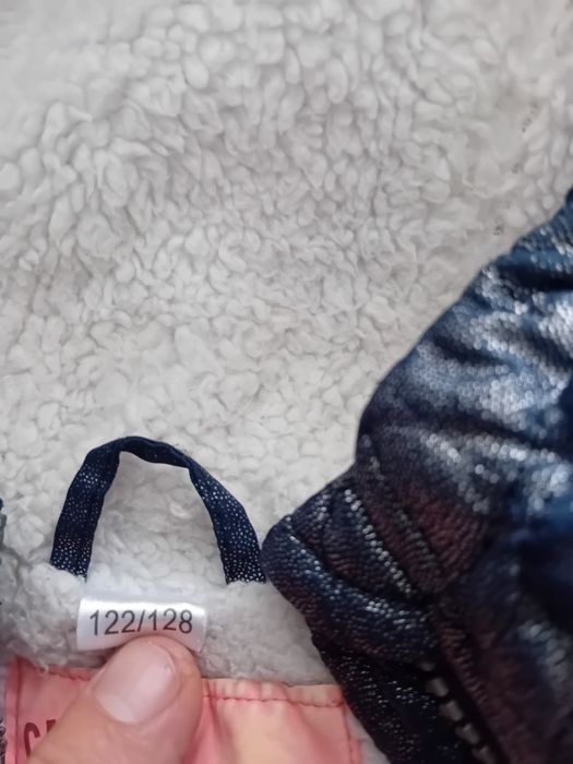 Зимни якета за близнаци.