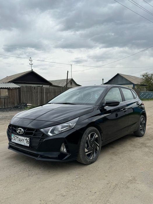 Продам машину 2023года