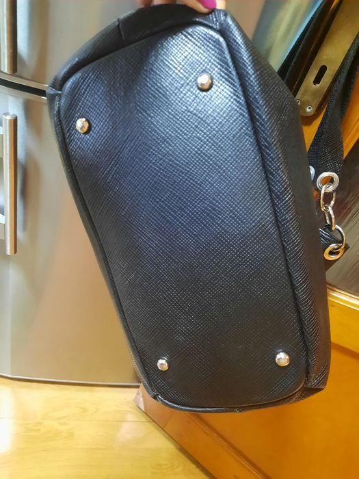 Geanta piele cu lanturi