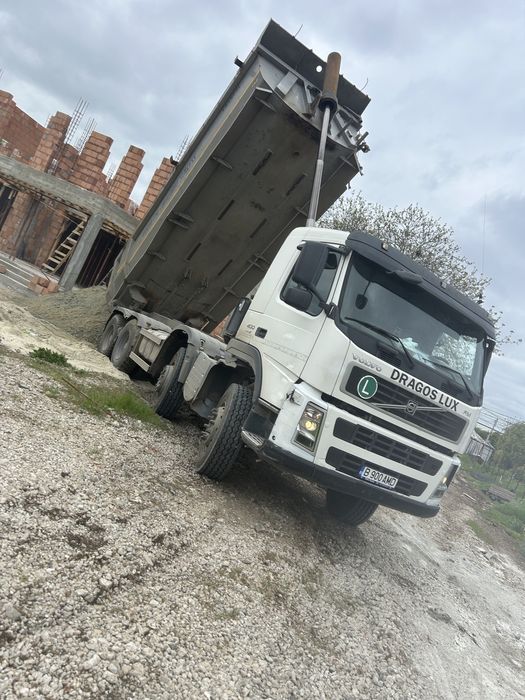 Bobcat de inchiriat/evacuari moloz,pamant(magurele,domensti,ciorogarla