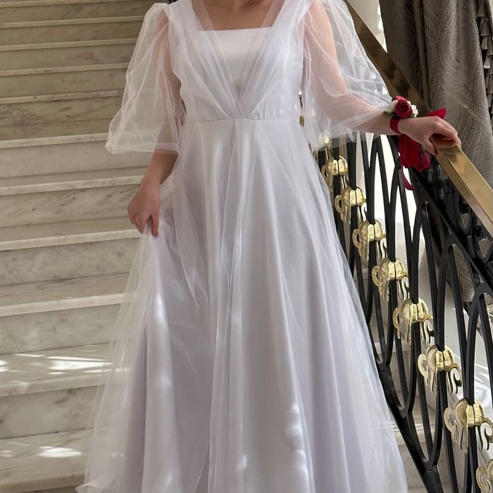 Продается платье