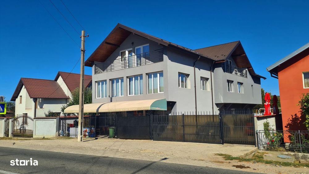 Vilă cu salon evenimente de vânzare în comuna Merișani, județ Argeș.