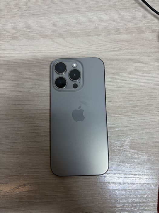 Айфон 15 про, 256гб