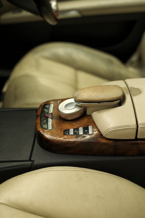 Dezmembrez Mercedes S320 S350 LONG W221 perna amortizor airmatic capot