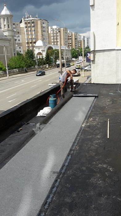 Hidroizolatii ( carton , membrana bituminoasa )