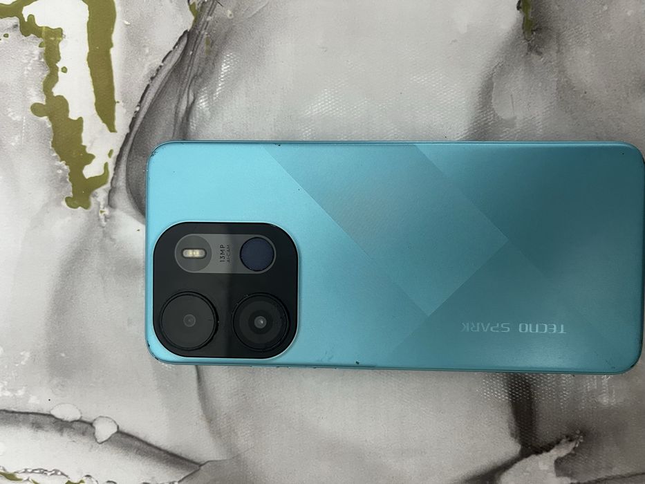 Продам телефон TECNO SPARK GO 2023
