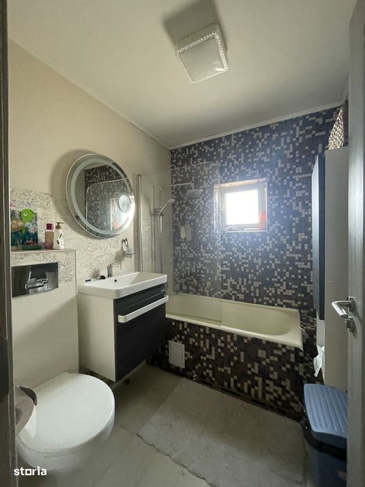 Apartament 3 camere CETATE
