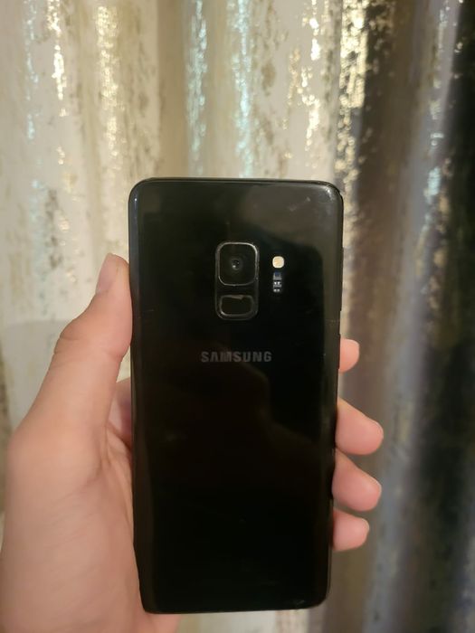 Продаётся Samsung galaxy S9