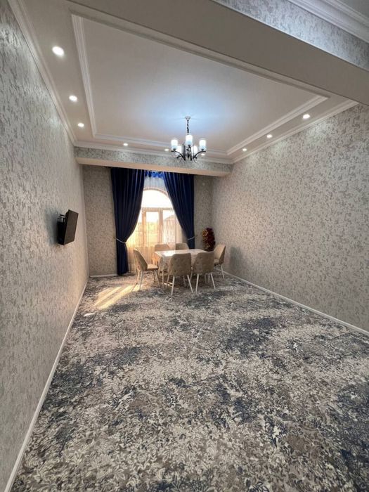 Срочно! Сдаётся 3 х ком квартира Узбекистанская