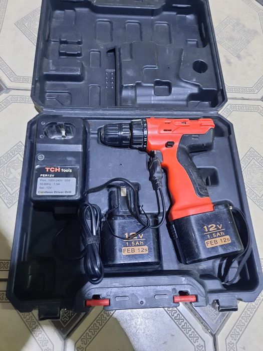 Продаю шуруповерт дрель