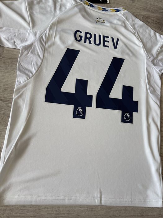 Leeds United / Adidas