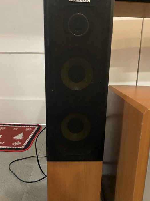 Тонколони Luxeon две високи, среда и субуфер