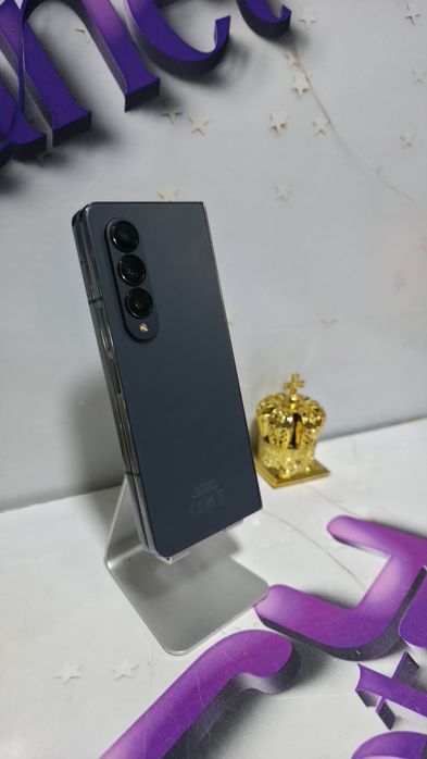 Samsung Z Fold 4 5G 256GB 12 GB Ram Duos.Preṭ fix!