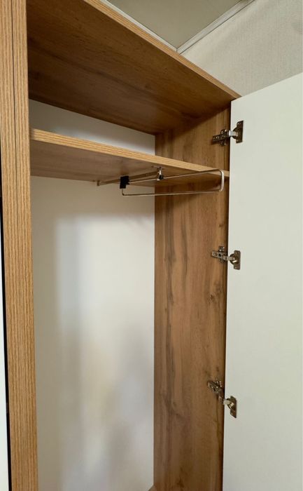 Продам прихожую