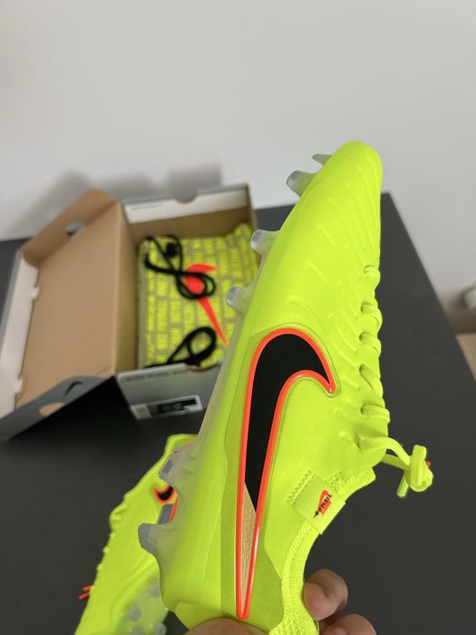 Ghete Fotbal Nike Tiempo Legend 10 Elite FG – Mărimea 42 (Noi)