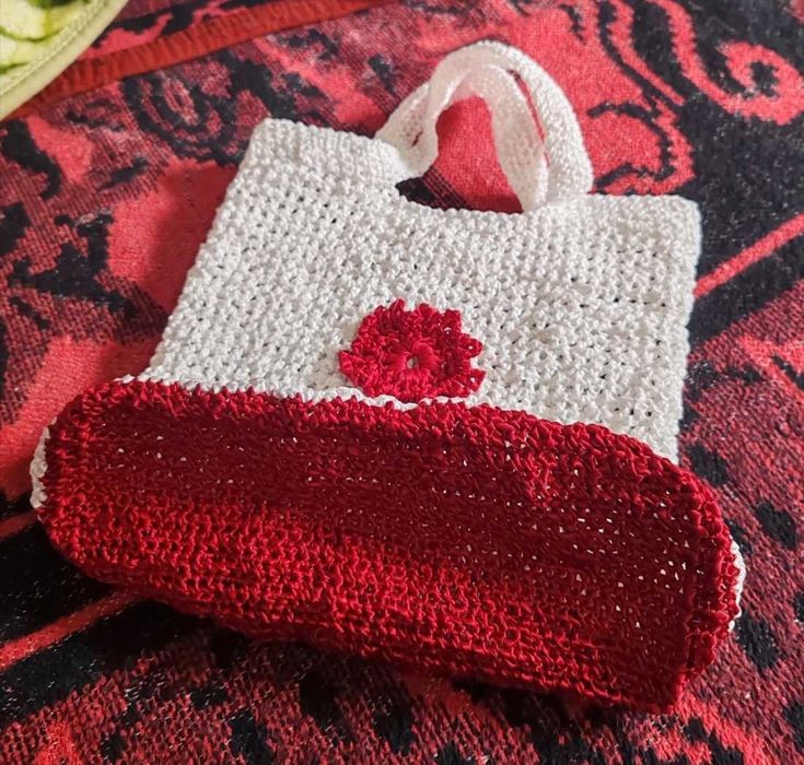 Geantă croșetată handmade de damă din poliester